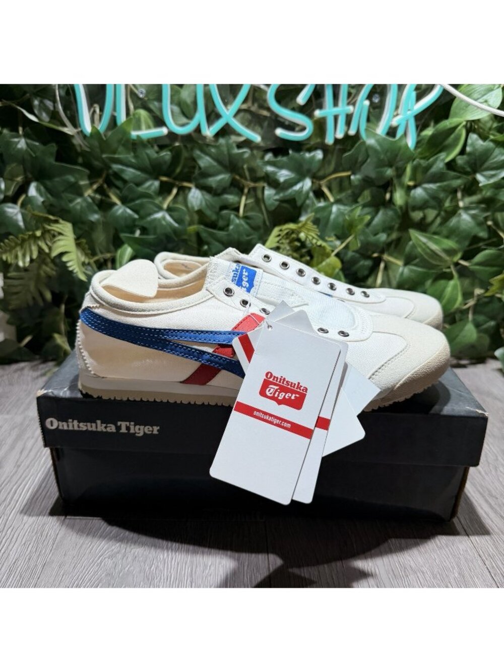 Asics Onitsuka Tiger Mexico 66 Sneakers Mens US 7 EU 40 NWT